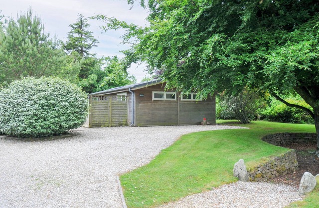 15 HORIZON VIEW, pet friendly, luxury holiday cottage in Dobwalls