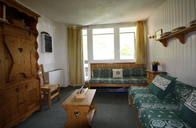 20m du centre station, Rez-de-chaussée, balcon, télévision, casier à ski, 24m², Tignes
