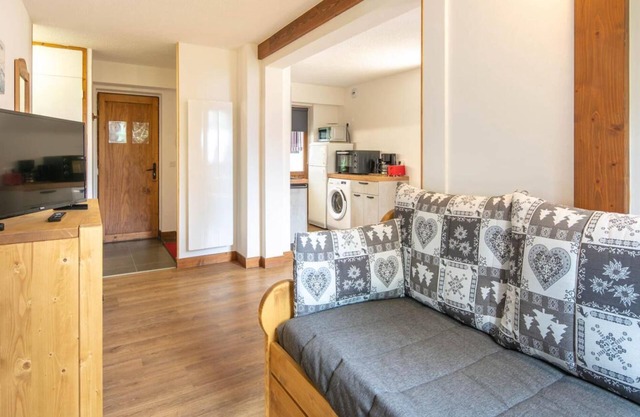 150m du centre station, 1er étage, télévision, casier à ski, 47m², Montchavin La Plagne