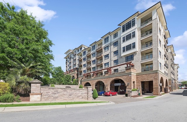 #154 - Kasa at Berkshire Village District Raleigh