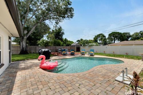 1543 Lakeview Road