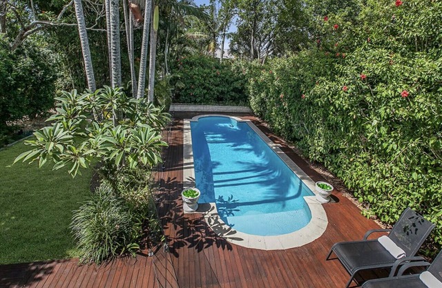 Family Friendly, Pool, Parking
