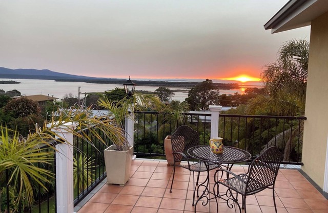 16 Banksia Parade