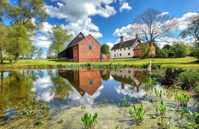 Ferme du XVIe siècle de grade II * avec bain à remous
