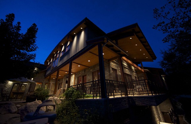 17.000 pieds carrés d'espace de luxe. Smithfield Canyon maison a tout.