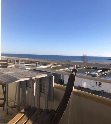 17 Ferienwohnung Horizont App.56-204 mit Balkon & Meerblick