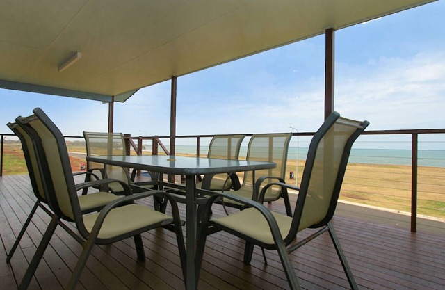 17 ESPLANADE EN MER, TÊTES D'ELLIOTT