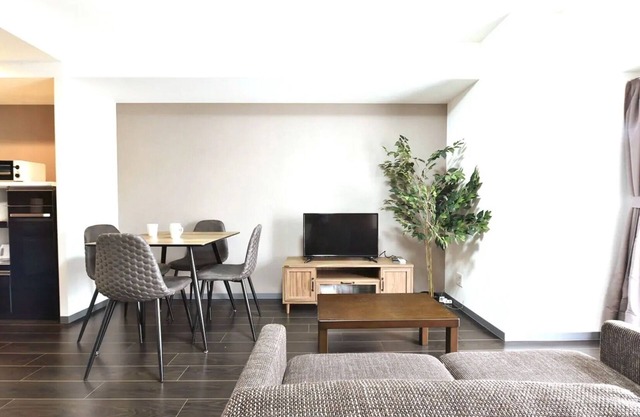 1778Cozy room in SapporoEasy access by subway - Suncourt Hongo Street Garden Hills Room 802 / Sapporo Hokkaidō
