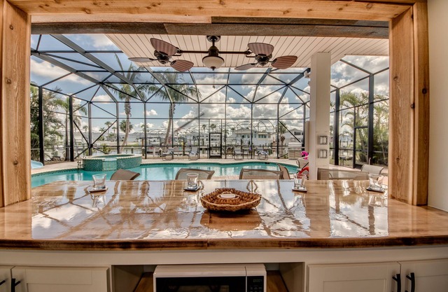 Bring the boat and family too – Sleeps 12 Book NOW!