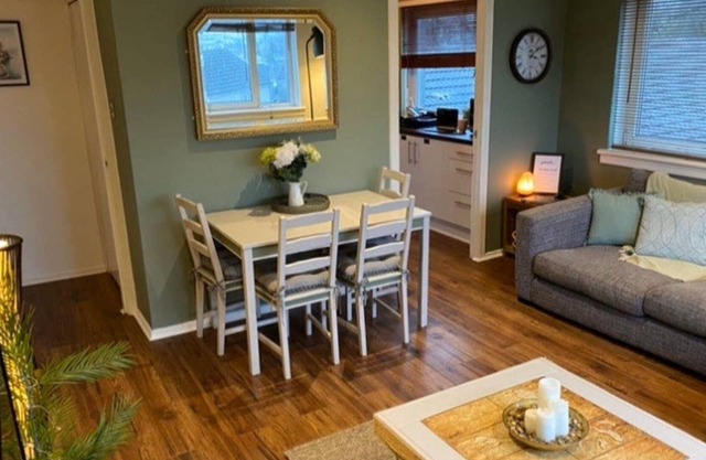17G Regent Place - Deux Chambres Appartement, Couchages 5