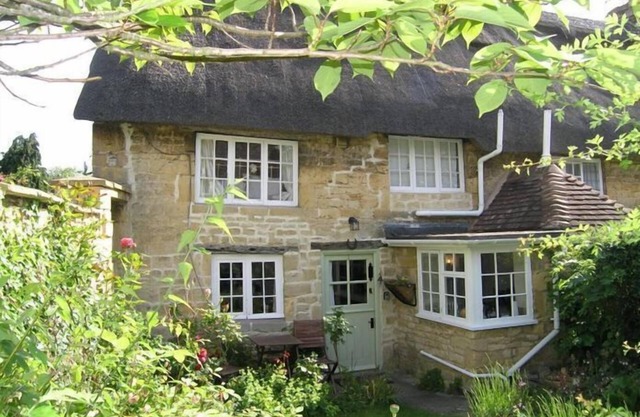 17ème SIÈCLE GRADE II INSCRIT UNE CHALET AU COEUR DE CHIPPING CAMPDEN
