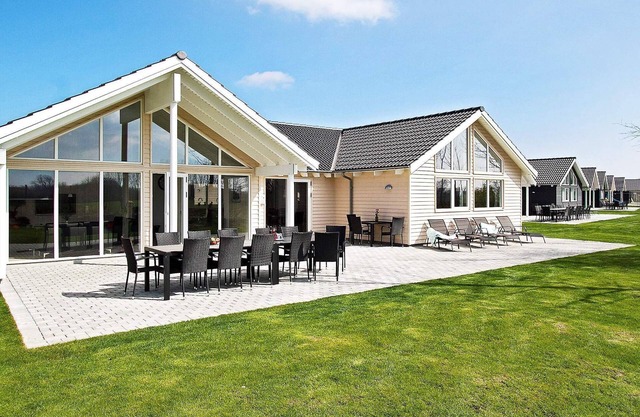Maison de vacances pour 18 a Hasselberg