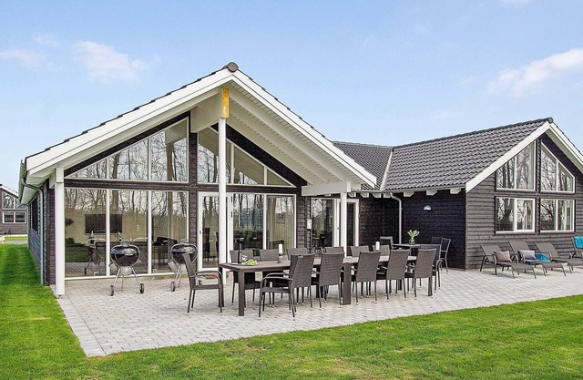 Maison de vacances pour 18 a Hasselberg
