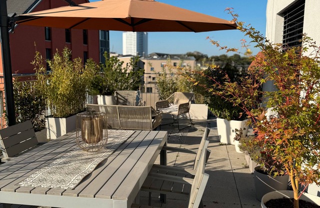 Penthouse de 180 m² avec 2 chambres, terrasse et parking souterrain