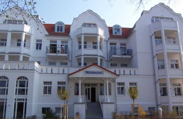 (181) appartement à 3 pièces - appartement dans un immeuble Miramare