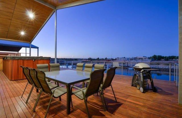 19 Corella Court - Grande Terrasse Avec spa de Nage