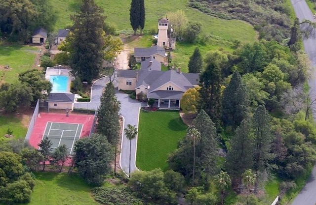 1906 ferme victorienne et chalet sur un magnifique ranch près du lac Folsom