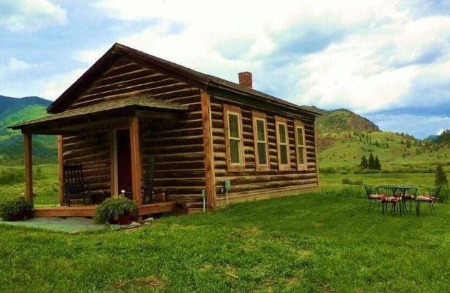 1916 École près des promenades à cheval de Yellowstone, tyrolienne, rafting, randonnée