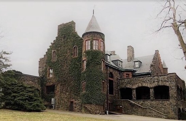 Château du 19ème siècle avec des équipements modernes