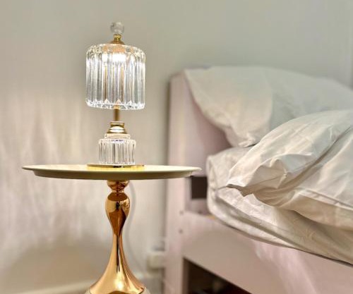 1A Modern Vintage Single & King size Rooms