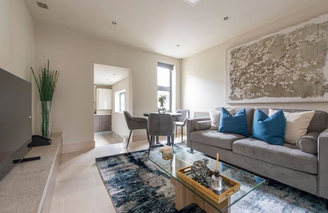 1BR 1BA Retreat Near Ilford High Street