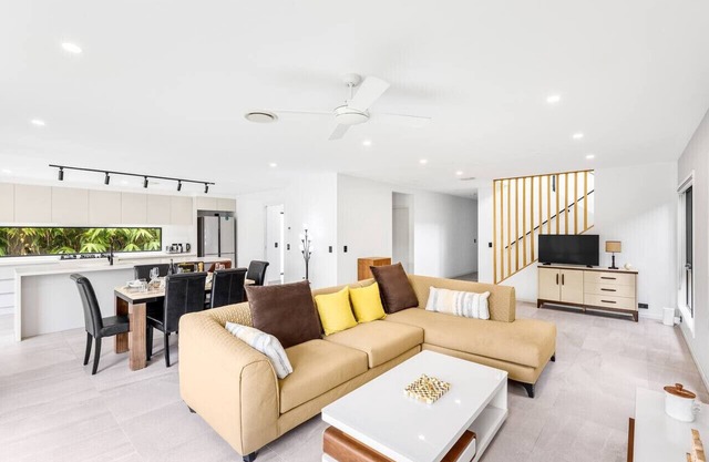 1min to Shop! BrandNew 4BR Modern Home Central A/C