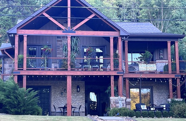 2 sur 2 chambres avec vue sur le lac Barkley dans le vieux Kuttawa, KY avec voiturette de golf
