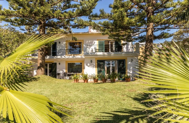 Appartement du 1er étage "Villa Echium T2" avec deux chambres et jardin partagé