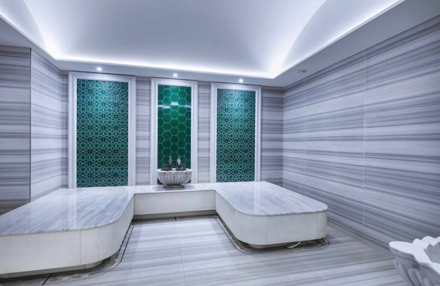 2+1 Large Flat in Şişli's Luxury Residence Sinpaş Queen