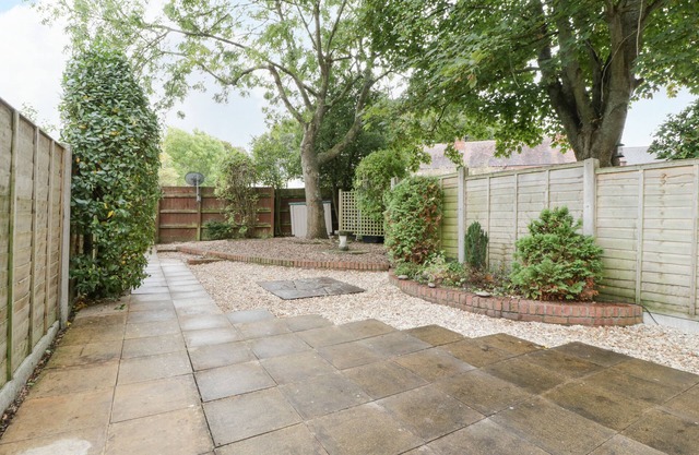 2 Bathsheba Terrace