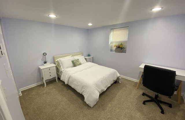 2 Beautiful Bedroom, Separate Entrance, quite area - Near Fulton, MD .