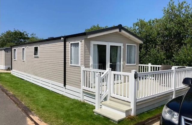 2 Bed 2 Bath 2020 Holiday Home Newquay Cornwall 15 mins walk to beautiful beach