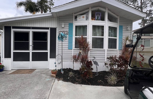 Sun Outdoors Sarasota NOW STAY FOR A MONTH WHEN YOU BOOK 3 WEEKS details below