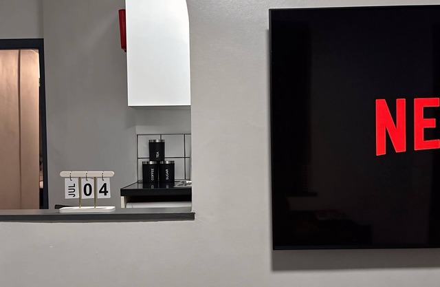 2 Bed Apartment off London Road | Prime location