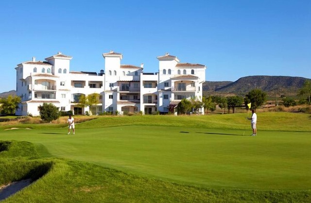 Appartement 2 chambres sur le parcours de golf PGA