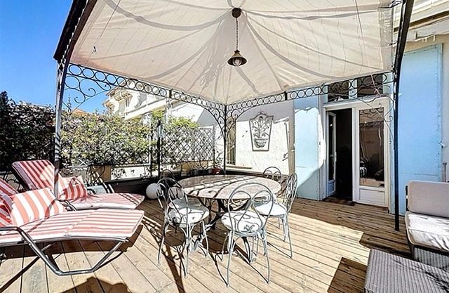 2-Bed Apt with 65m² Terrace | Central Cannes | 5 mins walk to Palais/Beach