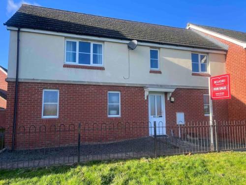 2 bed coach house flat Hereford