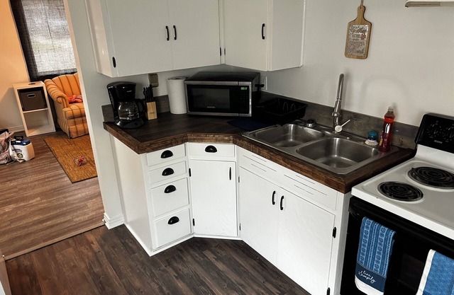 2 Bed house centrally located