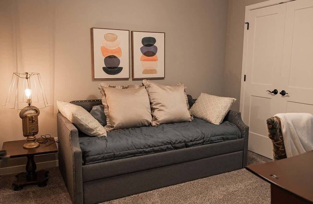 New 2 Bed + Office in Loves Park