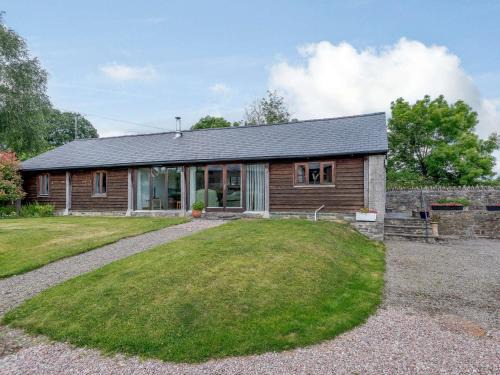 2 Bed in Kinnerton CHL34