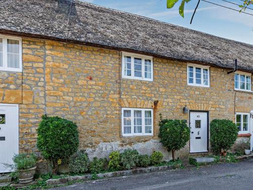 2 Bed in West Bay 77557