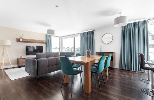 The Wandsworth Housetop