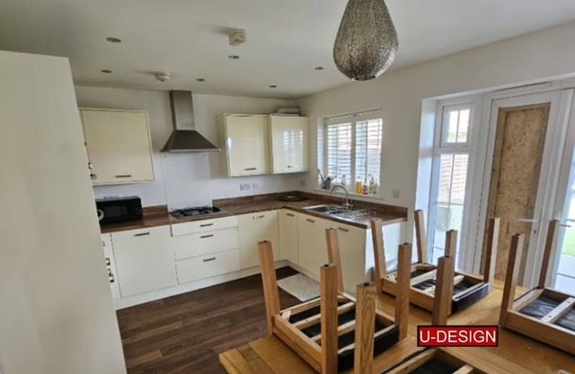 2 Bed Terraced House Bedford - MK42