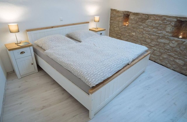 2-bed vacation apartment no. 3, bath/WC, up to 4 persons - Ferienwohnungen Maijeschhof