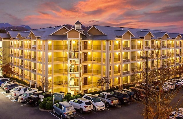2 chambres 2 salles de bain près de Pigeon Forge et Great Smoky Mountains National Park