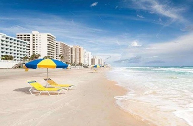 2 Bedroom, 2 Bath, Oceanfront at Daytona Beach Seabreeze!!!