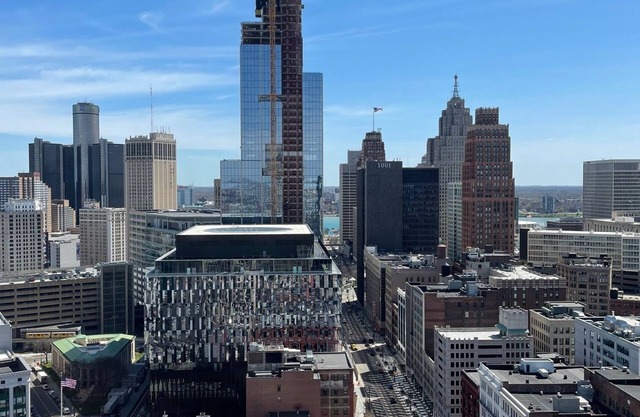 2 Bedroom 2 Bathroom apartment apartment steps from the NFL Draft action