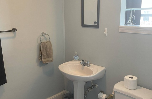 2-bedroom 2nd Floor apartment in Mount Joy with off street parking