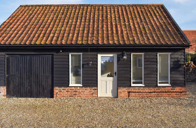 Lovely tranquil setting near to the historic town of Bury St Edmunds.