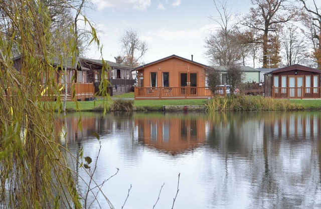 Lakeside has that perfect location, nestled alongside, boasting an uninterrupted lake view.